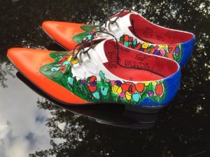 schoenen-holland-maat-43-handgeschilderd-watervast-en-kleurecht